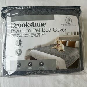 Brookstone Pet Bed Protector